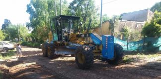 Se intensifican los trabajos de limpieza y mantenimiento en las calles del distrito