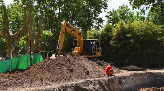 Comenzó la construcción de una pileta semiolímpica en el polideportivo de Ingeniero Maschwitz