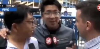 Indignante: un cronista de Flavio Azzaro se burló de un periodista chino y lo cruzaron en vivo
