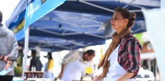 La primera jornada de la feria Almacén Comunitario fue un éxito de ventas en Garín