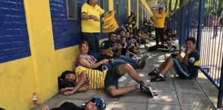 Cuadras de cola para ver un entrenamiento de Boca Cuadras de cola para ver un entrenamiento de Boca