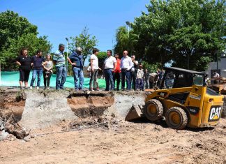 Ariel Sujarchuk supervisó las obras de la pileta semiolímpica de Ingeniero Maschwitz y del microestadio de Garín