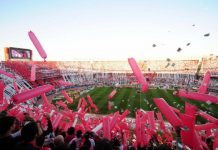 Un hincha de River cambia su entrada para la Superfinal por un trabajo Un hincha de River cambia su entrada para la Superfinal por un trabajo