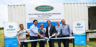 Polo Apícola: Inauguran planta de fraccionamiento de miel y polen en Escobar