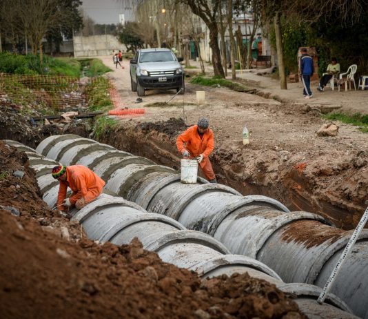Avanzan las obras hidráulicas para prevenir inundaciones en Escobar
