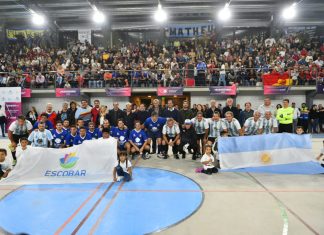 Garín: Ante miles de vecinos quedó inaugurado el primer microestadio del partido de Escobar