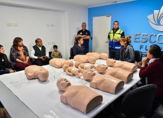 Mujeres placeras se capacitaron en RCP y primeros auxilios