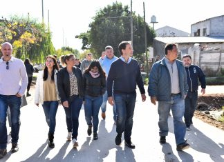 Ariel Sujarchuk inauguró asfaltos y recorrió las mejoras en la feria de Maquinista Savio