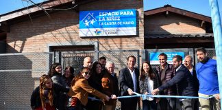 Ariel Sujarchuk y Laura Russo inauguraron el nuevo espacio para la niñez “La Casita de Mario”