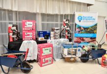 Economía social: Emprendedores escobarenses recibieron 48 kits de herramientas