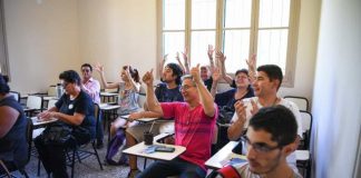 El curso de lengua de señas de la Municipalidad de Escobar ya suma más de 200 inscriptos El curso de lengua de señas de la Municipalidad de Escobar ya suma más de 200 inscriptos