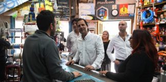 La Municipalidad de Escobar aplica una quita del 30% en tasas para beneficiar a más de 5000 pequeños comercios afectados por la caída del consumo La Municipalidad de Escobar aplica una quita del 30% en tasas para beneficiar a más de 5000 pequeños comercios afectados por la caída del consumo