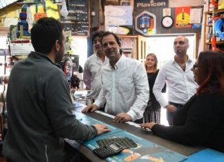 La Municipalidad de Escobar aplica una quita del 30% en tasas para beneficiar a más de 5000 pequeños comercios afectados por la caída del consumo La Municipalidad de Escobar aplica una quita del 30% en tasas para beneficiar a más de 5000 pequeños comercios afectados por la caída del consumo