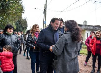 Matheu: Ariel Sujarchuk recorrió obras de asfalto y estabilizado en el barrio Villa Saboya