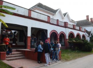 En el PES de Escobar comienza con la inscripción al programa UBA XXI