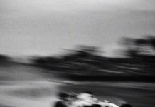 Este fotógrafo capta la Fórmula 1 con una cámara de 104 años Este fotógrafo capta la Fórmula 1 con una cámara de 104 años