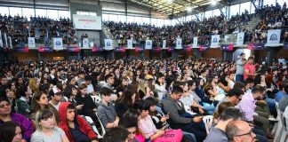 Más de 2.000 estudiantes participaron de #EntreNos, un ciclo de charlas motivadoras para jóvenes