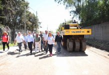 Ariel Sujarchuk recorrió nuevos asfaltos, estabilizados y veredas en Garín