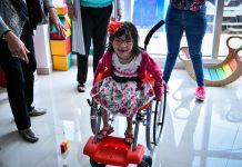 La Municipalidad de Escobar entregó cinco sillas de ruedas a niños y niñas de 3 a 6 años