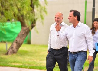 Ariel Sujarchuk y Santiago Fraschina evalúan opciones edilicias para ANSES