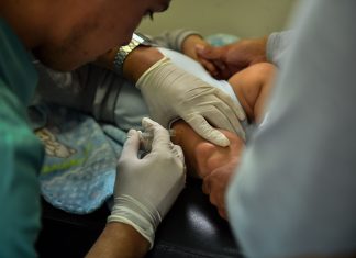 Escobar intensifica la campaña de prevención contra el sarampión