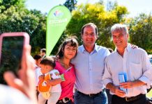 Plan Argentina Contra el Hambre: Ariel Sujarchuk recorrió el operativo y supervisó la entrega de tarjetas AlimentAR en el partido de Escobar