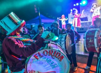 El comienzo del Carnaval de la Flor y la celebración de San Valentín en Escobar convocaron a miles personas