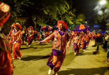 Una multitud disfrutó de la quinta edición del Carnaval de la Flor organizado por la Municipalidad