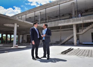 Ariel Sujarchuk y el ministro de Educación, Nicolás Trotta, recorrieron el colegio Cereijo y el Polo de Educación Superior