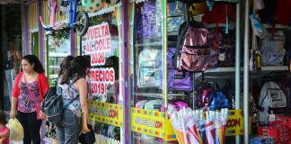 La Vuelta al Cole: Útiles a precios accesibles y aumento del bono escolar