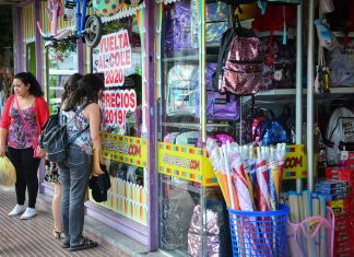La Vuelta al Cole: Útiles a precios accesibles y aumento del bono escolar