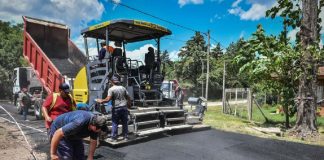 Avanzan a buen ritmo las obras viales en distintos barrios del partido
