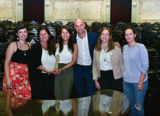 En el Congreso Nacional premian a la gestión de Ariel Sujarchuk por sus políticas de género