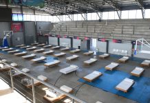 Ariel Sujarchuk supervisó el nuevo espacio para atender casos de coronavirus en el Microestadio y en la UDP Garín