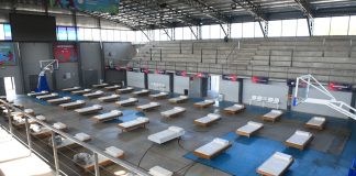 Ariel Sujarchuk supervisó el nuevo espacio para atender casos de coronavirus en el Microestadio y en la UDP Garín