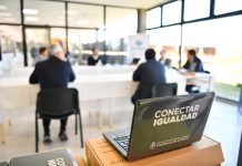 Unas 1.500 netbooks llegan a escuelas e institutos escobarenses