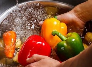 Recordá siempre realizar una correcta limpieza de frutas y verduras para prevenir el Covid-19