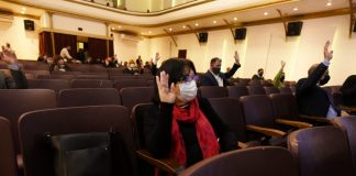 Por unanimidad, se aprobó el paquete de ayuda financiera para comercios