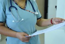 Bajo modalidad virtual y con récord de inscriptos, inició la cursada de Enfermería