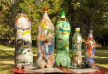 Escobar sostenible impulsa la producción de Ecobotellas