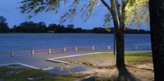 Escobar: Continúa la alerta por sudestada