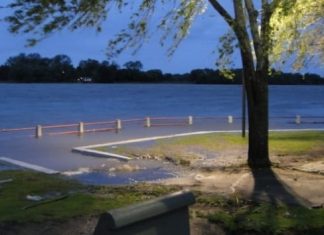 Escobar: Continúa la alerta por sudestada