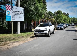 Sujarchuk supervisó la obra de repavimentación de la calle Víctor Casterán