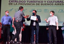 Sujarchuk y el ministro Augusto Costa entregaron subsidios a entidades culturales y turísticas