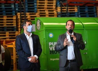 El ministro Cabandié entregó maquinaria para fortalecer el trabajo en el tratamiento de residuos sólidos urbanos