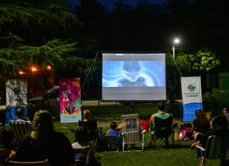 Vuelven los domingos de cine al aire libre en el Galpón de las Ciencias