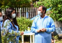 Inició la vacunación de adultos mayores en Escobar