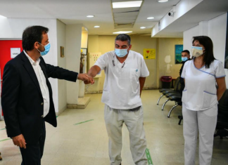 Escobar entregó un nuevo subsidio al Hospital Provincial Erill