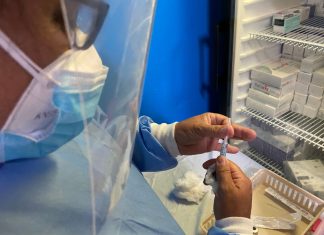 Llegaron más vacunas y avanza el plan de vacunación en Escobar