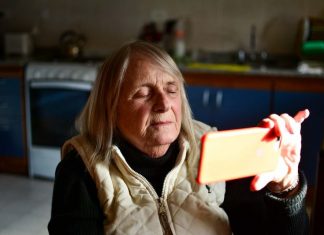 Adultos Mayores: lanzan el Programa de Capacitación de Promotores Comunitarios de Envejecimiento Activo